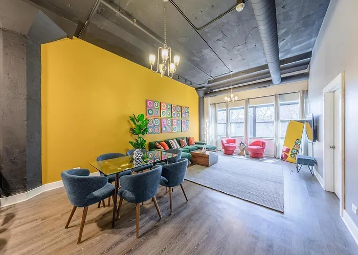 Cozy 3br Living In South Loop Near Mccormick Place, Soldier Field & Lakefront Apartment *